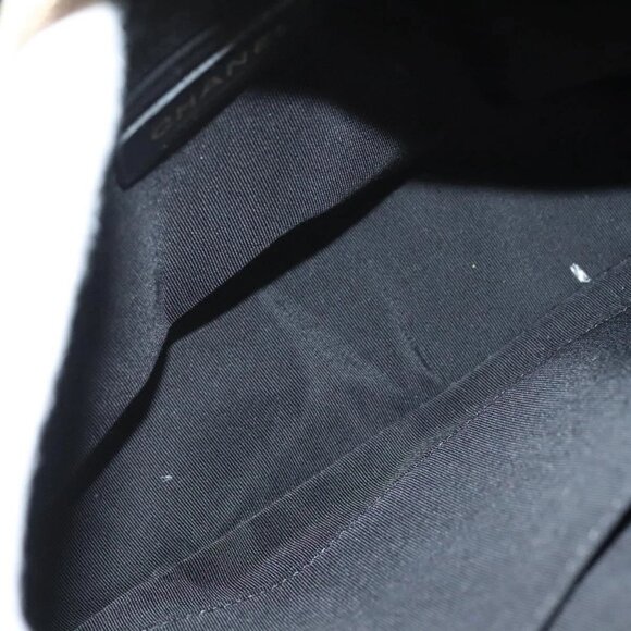 CHANEL Matelasse Chain Shoulder Bag Suede Ivory Gold CC Auth - Picture 12 of 16